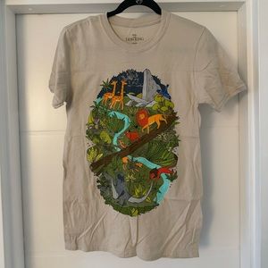 NWT Disney Lion King Cartoon T-shirt
